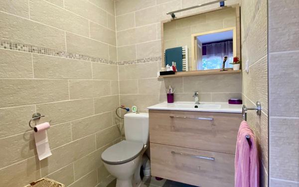 Maison à vendre    6 pièces •  Le Beausset