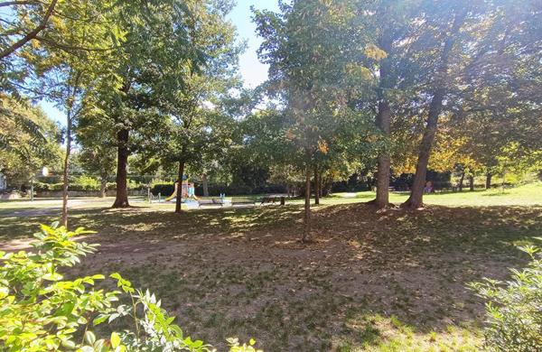 Appartement 4 pièces 80 m2 (Rosny Sous Bois 93110)