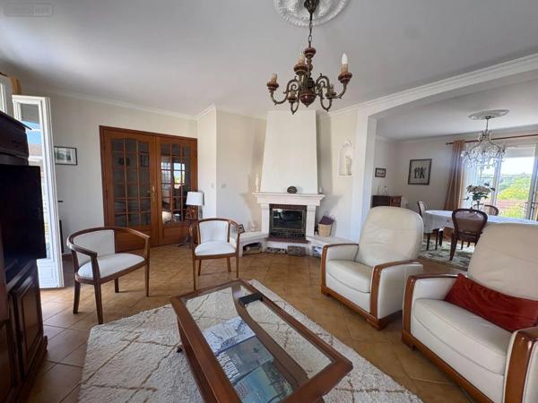 Achat - Maison | Pavillon Saint-Gaultier 36800 5 pièces 173 m 2 994 m 2