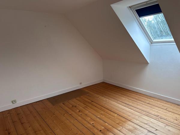 MAISON HYPERCENTRE RUE CALME