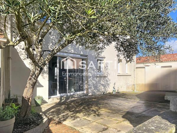 A 8 kms des plages, maison spacieuse.