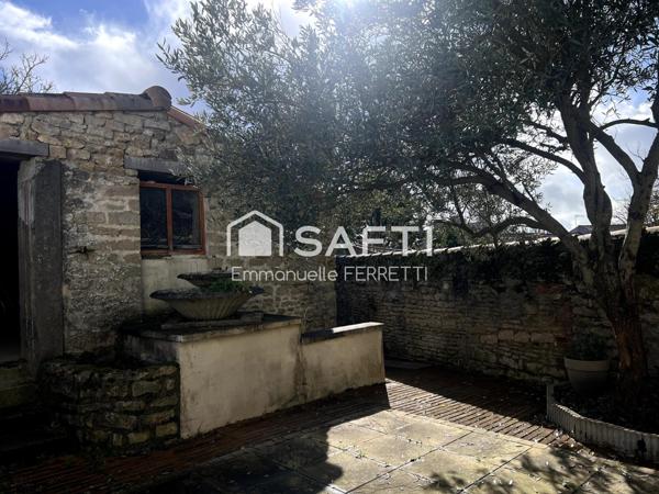 A 8 kms des plages, maison spacieuse.