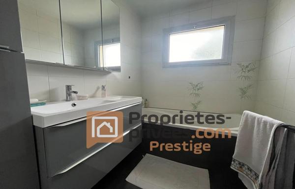 Maison Bègles - jardin - garage - piscine  6 pièce(s) 130 m2