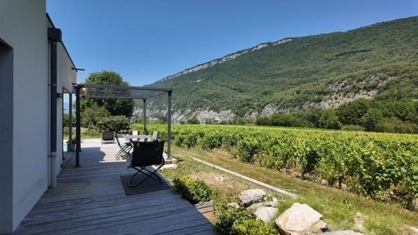 Brison-Saint-Innocent (en Savoie)– Villa contemporaine