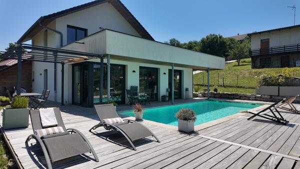 Brison-Saint-Innocent (en Savoie)– Villa contemporaine