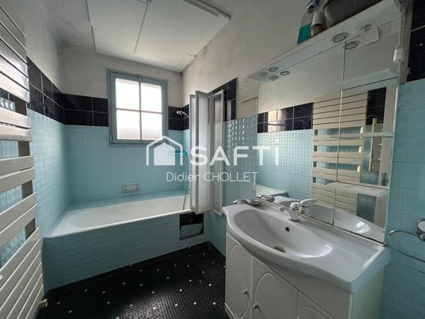 Maison proche de ville Commerce