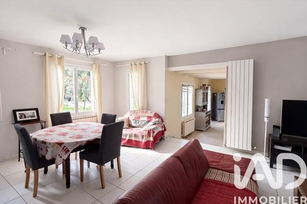 Maison à vendre 6 pièces 170 m² Nîmes