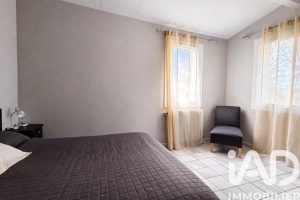Maison à vendre 6 pièces 170 m² Nîmes
