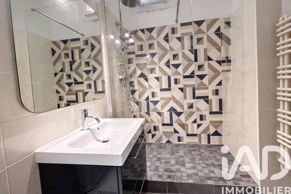 Maison à vendre 6 pièces 170 m² Nîmes