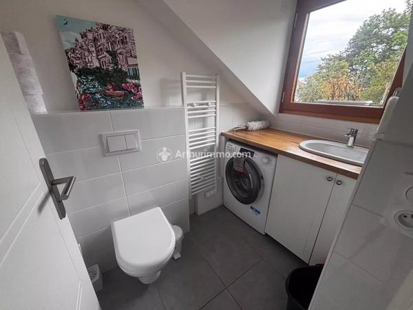 Vente                                                      Appartement
                        
                     4 pièces                      120 m2                     à Évian-les-Bains