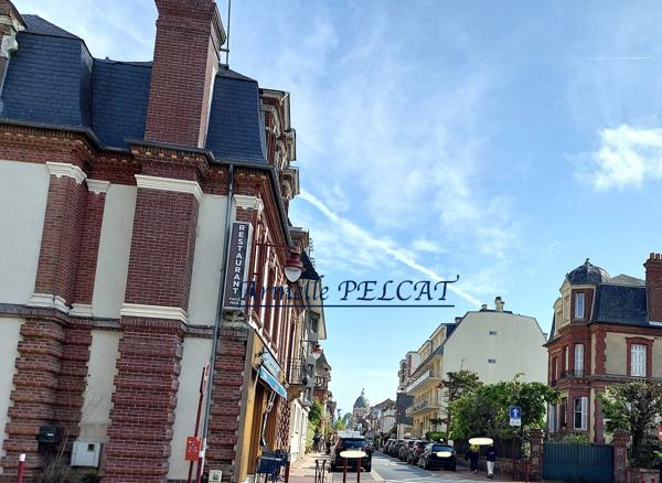 APPARTEMENT À VENDRE 2 PIÈCES CENTRE-VILLE HOULGATE CÔTE FLEURIE CALVADOS