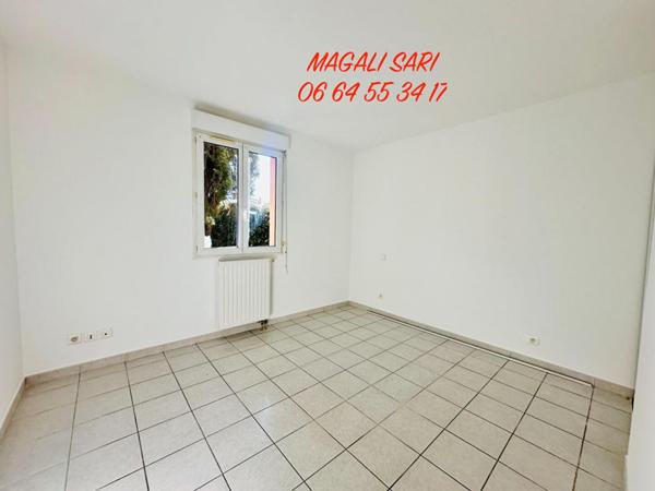 Villa Saint Hilaire De Brethmas 4 pièce(s) 68 m2