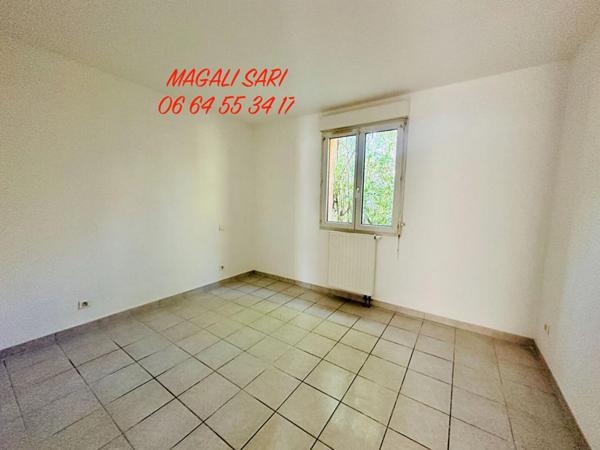 Villa Saint Hilaire De Brethmas 4 pièce(s) 68 m2