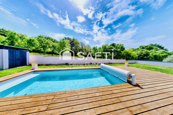Villa d'architecte contemporaine avec piscine