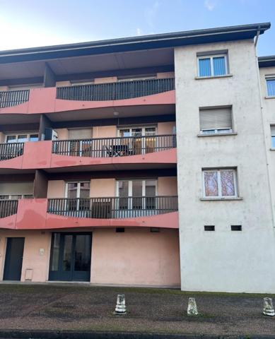 Appartement F4 ARC-LES-GRAY