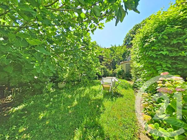Maison à vendre  9 pièces - 168,46 m 2   LUCON  - 85