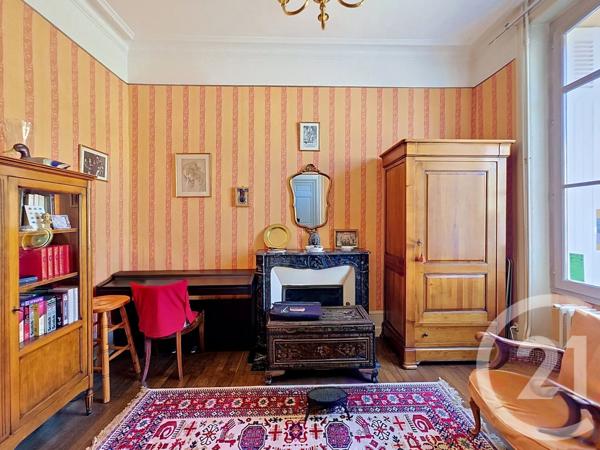 Maison à vendre  9 pièces - 168,46 m 2   LUCON  - 85