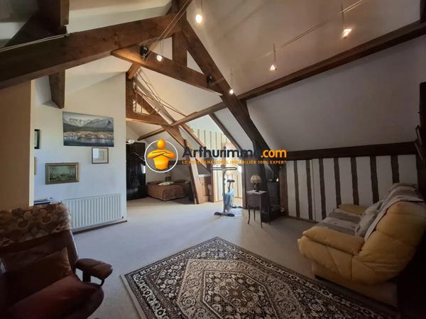 Vente                                                      Maison
                        
                     6 pièces                      149 m2                     à Coulommiers