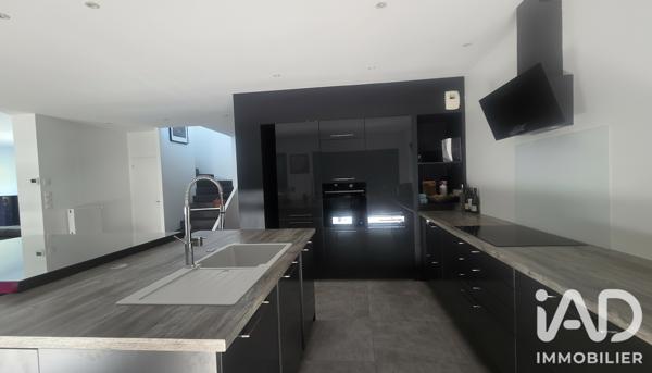 Maison à vendre 6 pièces 178,48 m² Rouffiac-Tolosan