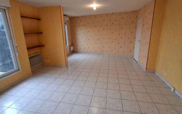 Appartement à louer    3 pièces • 80,34 m2 Compiègne