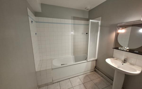 Appartement à louer    3 pièces • 80,34 m2 Compiègne