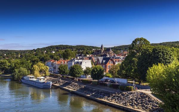 Appartement à louer    3 pièces •  Triel-sur-Seine