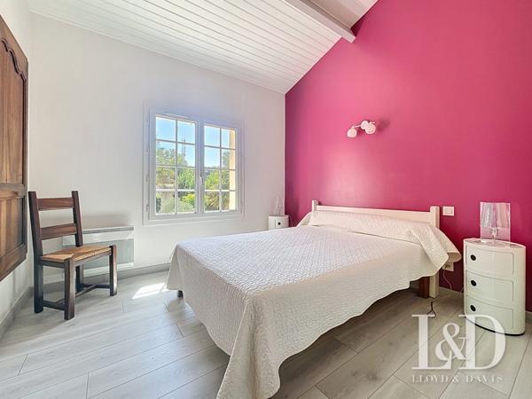 maison contemporaine familiale 263 m², 5 chambres sur terrain de plus de 2000m²