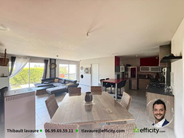 Maison
         5 pièces
        - 100 m² 223 650 € *