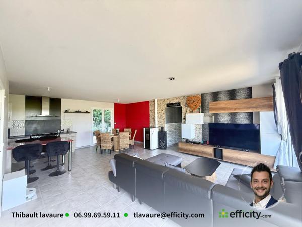 Maison
         5 pièces
        - 100 m² 223 650 € *