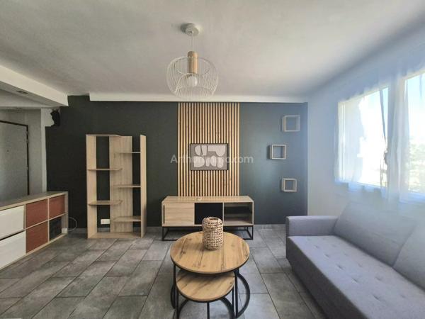 Location Appartement 3 pièces 54 m2 à Draguignan