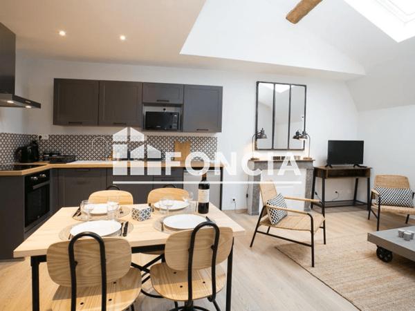 Location Appartement meublé 2 pièces 44.08 m² - 5 PLACE DU CODERC Perigueux 24000