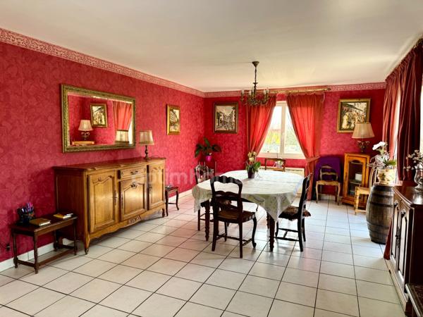 Maison familiale avec 4 chambres, terrain de 9 000 m², dépendances et vie de plain-pied possible - Belle Vie en Auge (14270)