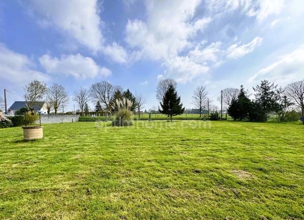 Maison familiale avec 4 chambres, terrain de 9 000 m², dépendances et vie de plain-pied possible - Belle Vie en Auge (14270)
