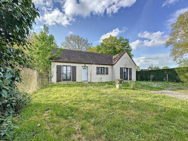 Maison de plain-pied à Ouzouer sur Trézée