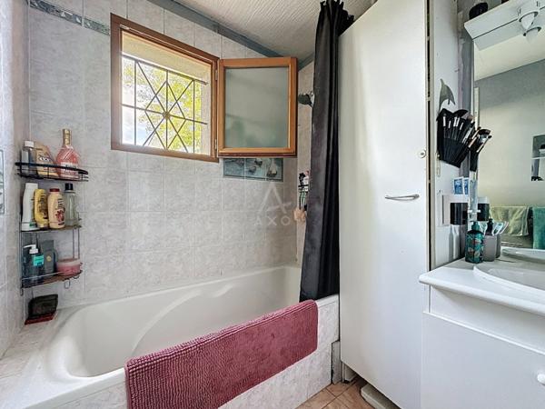 Maison de plain-pied à Ouzouer sur Trézée