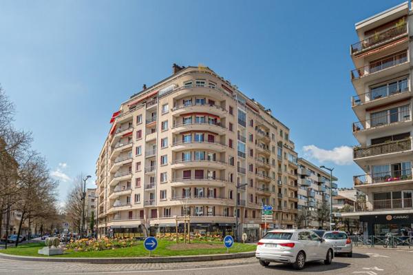 Location / Appartement T3 à Annecy (74000)