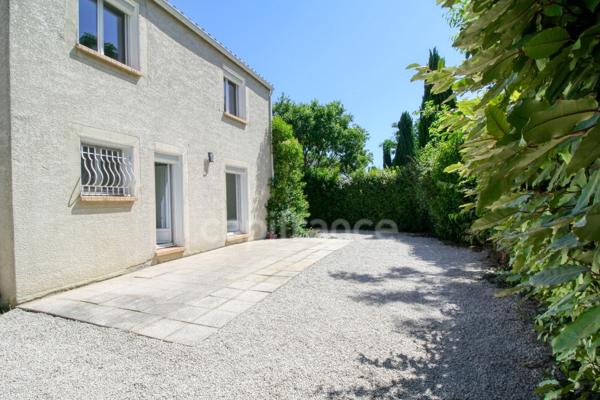 Maison à vendre à Lattes (34), 136m2, T6, terrasse, jardin, lumineuse, coup de coeur !
