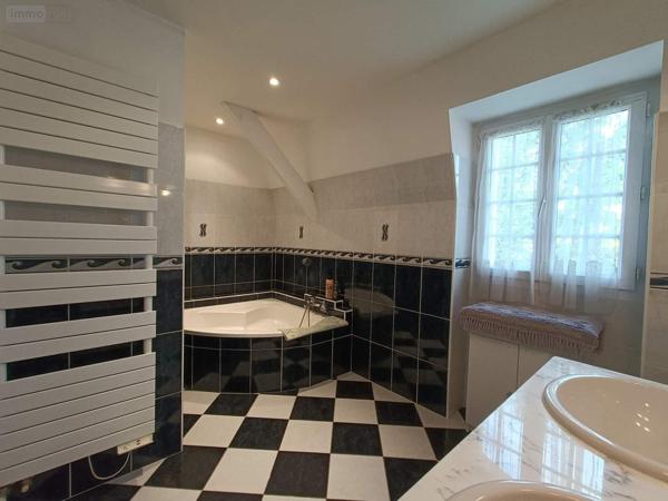 Maison à vendre à Ballan-Miré dans l'Indre-et-Loire (37510), ref : 096/885