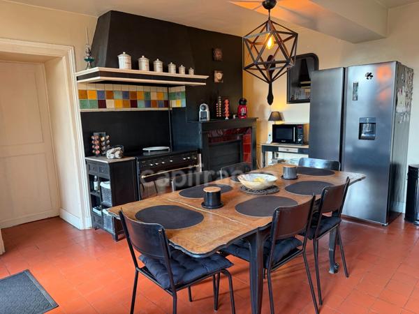 Maison à vendre 9 pièces GY L'EVEQUE (89) Propriété de caractère de 185 m2 4 chambres plus bureau   Terrain