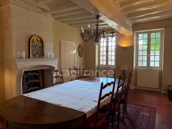 Maison à vendre 9 pièces GY L'EVEQUE (89) Propriété de caractère de 185 m2 4 chambres plus bureau   Terrain