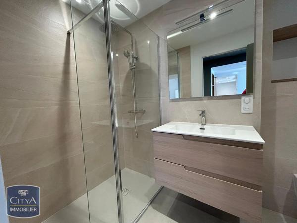 Appartement à louer 3 pièces 57.02m² Pau (64000)