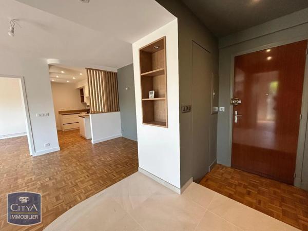Appartement à louer 3 pièces 57.02m² Pau (64000)
