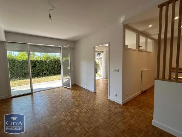 Appartement à louer 3 pièces 57.02m² Pau (64000)