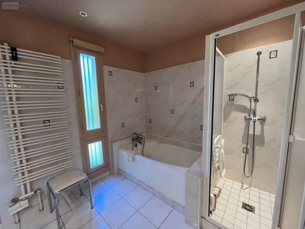 Villa à vendre à Gourdon en Saône-et-Loire (71300), ref : 063/1442