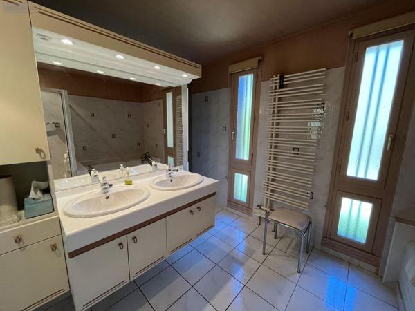 Villa à vendre à Gourdon en Saône-et-Loire (71300), ref : 063/1442