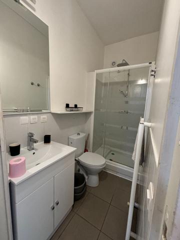 AMIENS SUD - COLOCATION  TROIS CHAMBRES DISPONIBLES