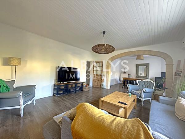 Maison 6 pièce(s) 4 chambre(s) 160 m²