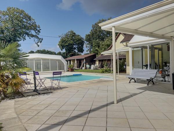 Maison de qualité 220 m2 + Piscine
