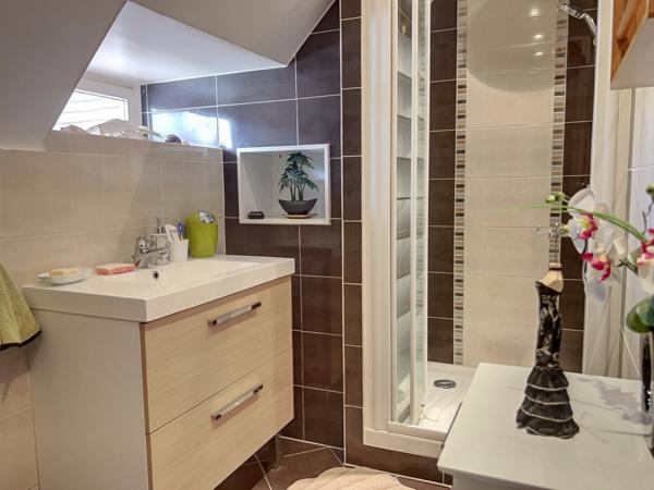 Maison de qualité 220 m2 + Piscine