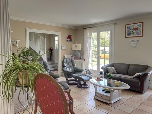 Maison de qualité 220 m2 + Piscine